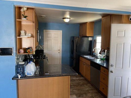 3933 Broadway, San Diego, CA 92102-3425