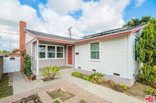 13621 Wilkie Ave, Gardena, CA 90249-2340
