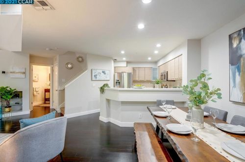 104 Treasure Ct, San Ramon CA  94583-1237 exterior