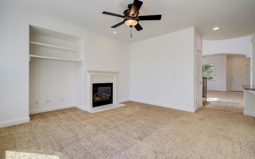 11852 White Rain Way, Rancho Cordova CA  95742-8003 exterior