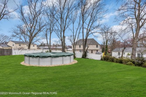 3 Crestview Dr, Hazlet NJ  07730-1303 exterior