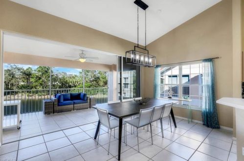 5360 Andover Dr, Naples, FL 34110-2384