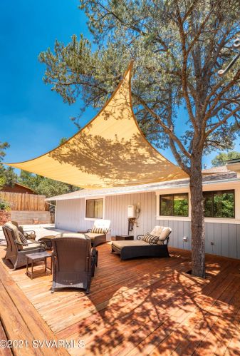 105 Mtn Shadows Dr, Sedona AZ 86336-3927 exterior