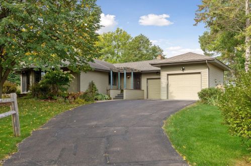 21600 Fondant Ave, Columbus, MN 55025