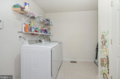 12 High Wood Ave, Erial NJ 08081-5287 exterior