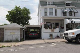 112 Patterson St, Hometown, PA 18252-1718