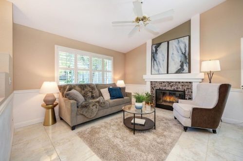 4010 Tea Rose Ct, Folsom, CA 95762-6570