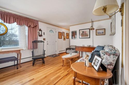 253 Pond Road Ext, North Branford, CT 06471-1430