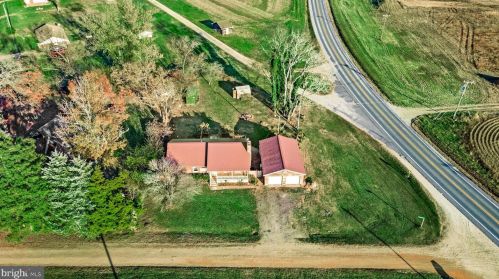 1729 Nottingham Dr, Fredericksburg VA  22408-9674 exterior