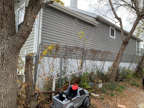 1730 6th St, Milwaukee WI 53204-3911 exterior