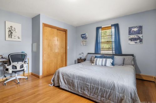 53 Edmund St, Manchester CT  06040-3811 exterior