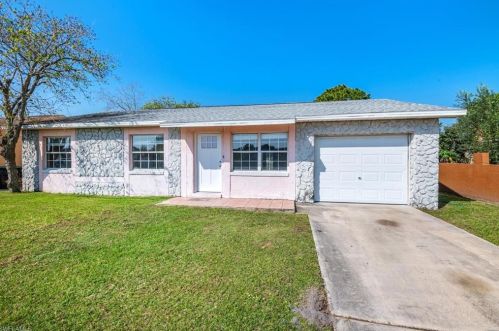 5322 Winter Run Dr, Orlando, FL 32839-2538