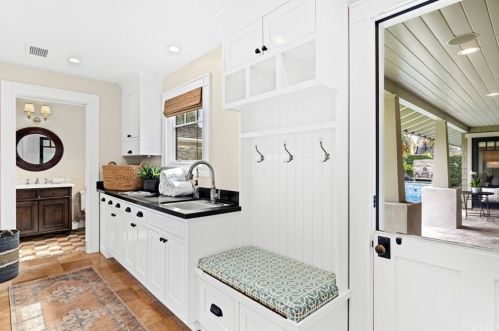 2050 Shipway Ln, Newport Beach CA  92660-4336 exterior