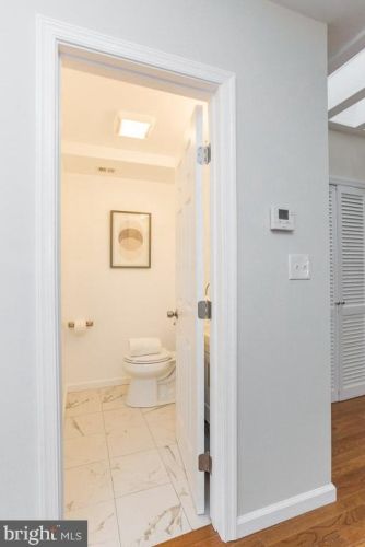 2202 16 St, Washington DC 20020-4302 exterior