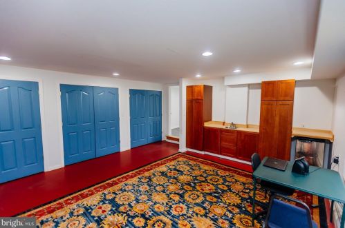 223 Meadow Dr, Yardley PA  19067-1311 exterior