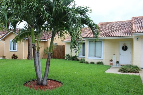 6197 Country Fair Cir, Boynton Beach, FL 33437-2847