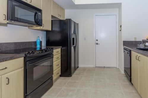 7635 Iris Ct, West Palm Beach FL  33412-3143 exterior