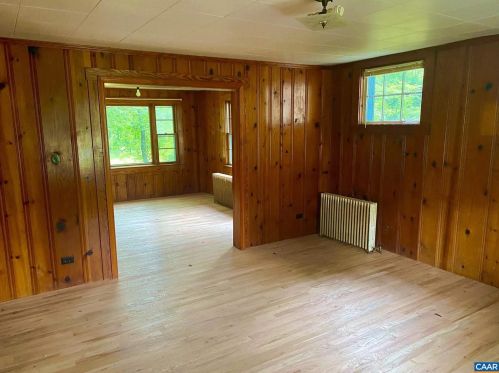 6417 Hillsboro Ln, Crozet VA  22932-3322 exterior