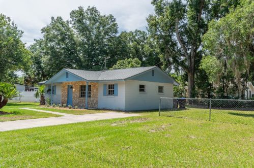 1700 Thor Ave, Apopka FL  32703-4740 exterior