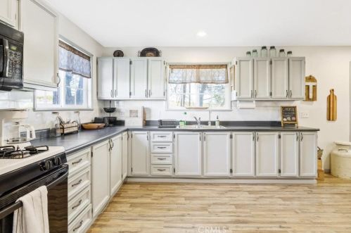 2655 Geneseo Rd, Lake Nacimiento CA  93446-7370 exterior