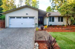 16610 Avondale Rd, Woodinville, WA 98077-9178