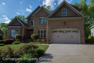 100 Carolina Oaks Dr, Fountain Inn SC  29644-8506 exterior