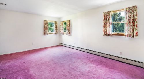 82 Lee Dr, Paterson NJ  07508-3038 exterior