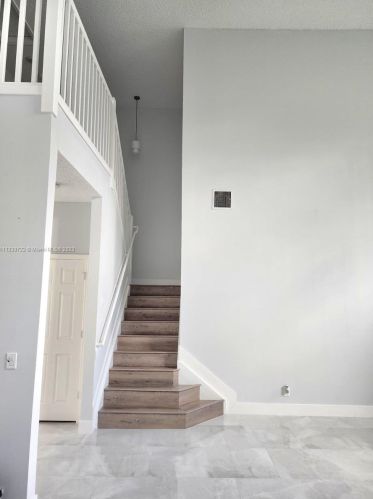 2210 145th Ave, Hollywood FL  33028-2866 exterior