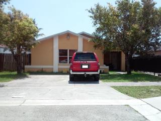 21043 118th Ave, Miami, FL 33177-7015