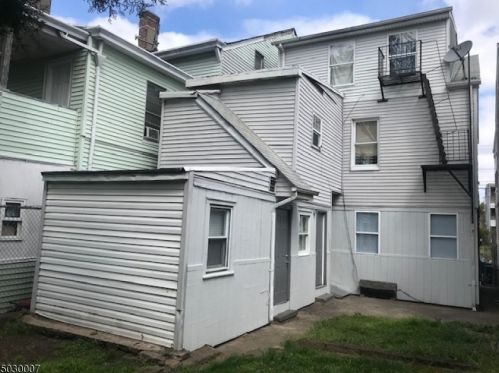 120 Warren St, Paterson, NJ 07524-2415