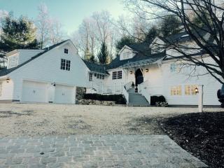 174 Hardscrabble Rd, Bernardsville, NJ 07924-1314