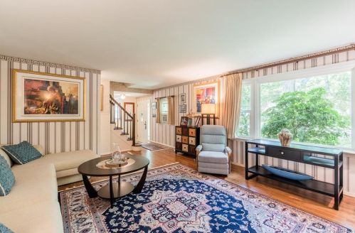 10 Lee Dr, Lyme CT  06371-2111 exterior