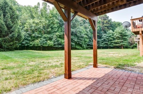 129 Murray Dr, Old Bridge NJ  08857-4205 exterior