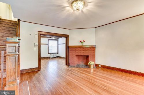 1328 Quincy St, Washington, DC 20017-2614
