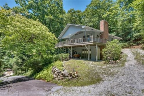 1708 Hickory Acres Rd, Hendersonville, NC 28792-2157