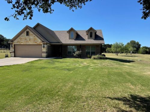 212 Starranch Dr, Whitney, TX 76692-5873