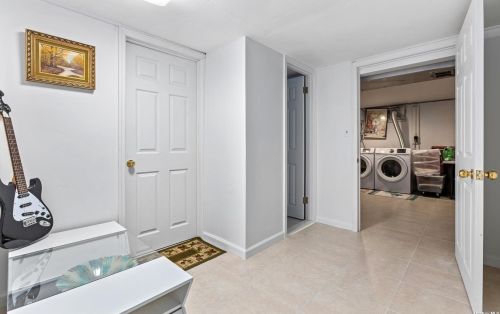 15 Grayley Pl, Huntington Station NY  11746-3112 exterior