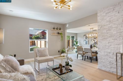 4216 Knoll Ave, Oakland CA  94619-3025 exterior