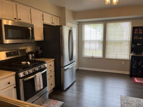 219 Manor View Dr, Manor PA  15665-9731 exterior