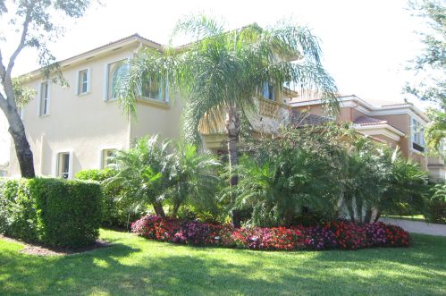 7027 Aliso Ave, West Palm Beach, FL 33413-1039