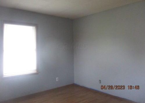 840 Blackstone St, Washington Ch, OH 43160-1692