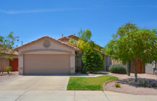 8913 Fountain St, Mesa, AZ 85207-5025
