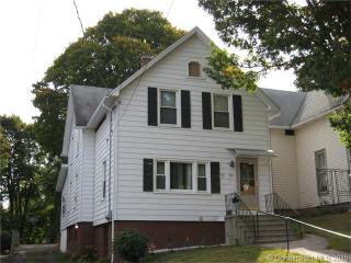 56 Oak St, Meriden, CT 06450-5818