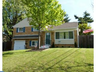 2011 Cross Rd, Ardsley, PA 19038-5419