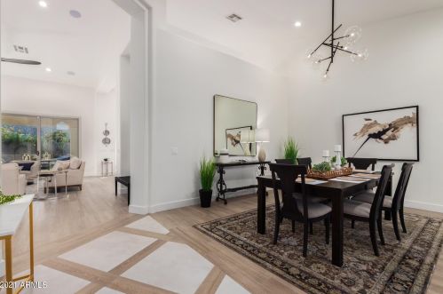 6405 Winchcomb Dr, Scottsdale AZ  85254-3356 exterior