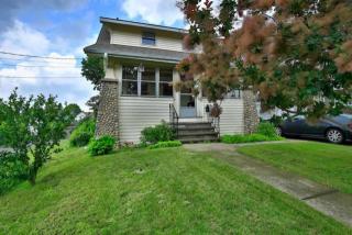1 Griswold Ave, Troy NY  12180-5803 exterior