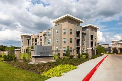 5131 Williams Way Blvd, Richmond TX  77469-6332 exterior