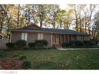 3509 Charing Cross Rd, Greensboro NC  27455-2009 exterior