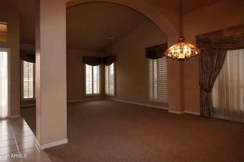 10633 Nacoma Dr, Chandler, AZ 85248-7726