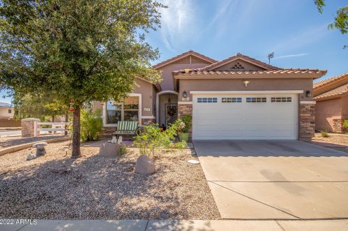 15 Desert Vista Trl, San Tan Valley, AZ 85143-6073